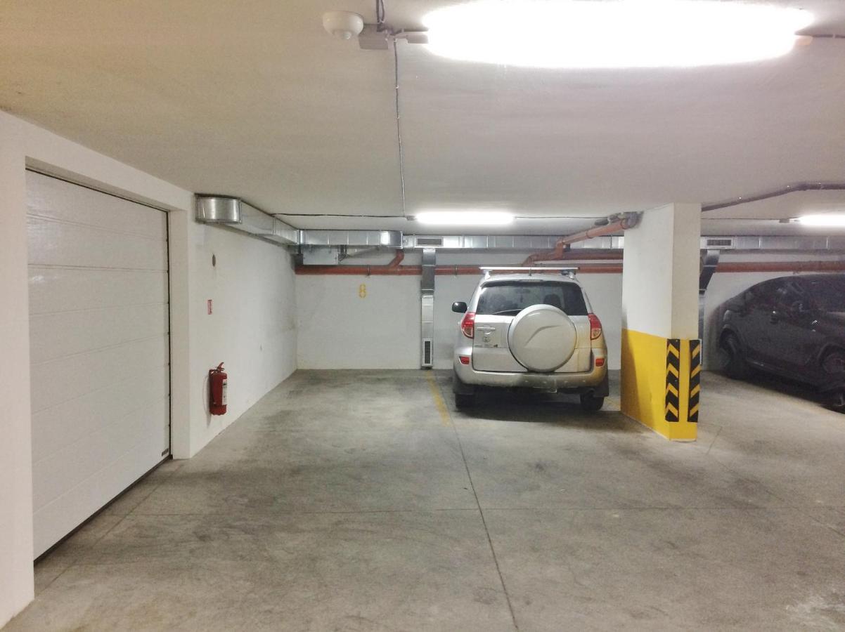 Central Flat & Free Parking Варна Екстериор снимка